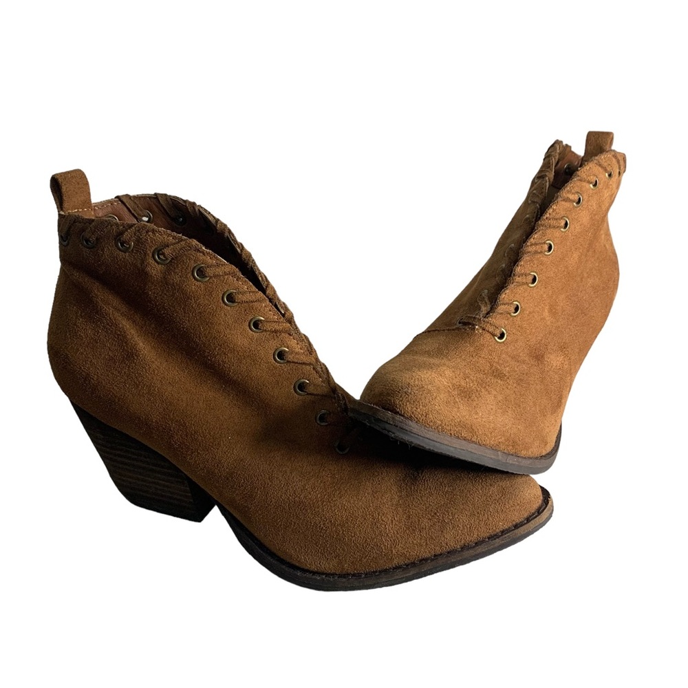 Coconuts By Matisse Rust Brown Size 6.5 M Western Cowgirl Riveted Boots Booties